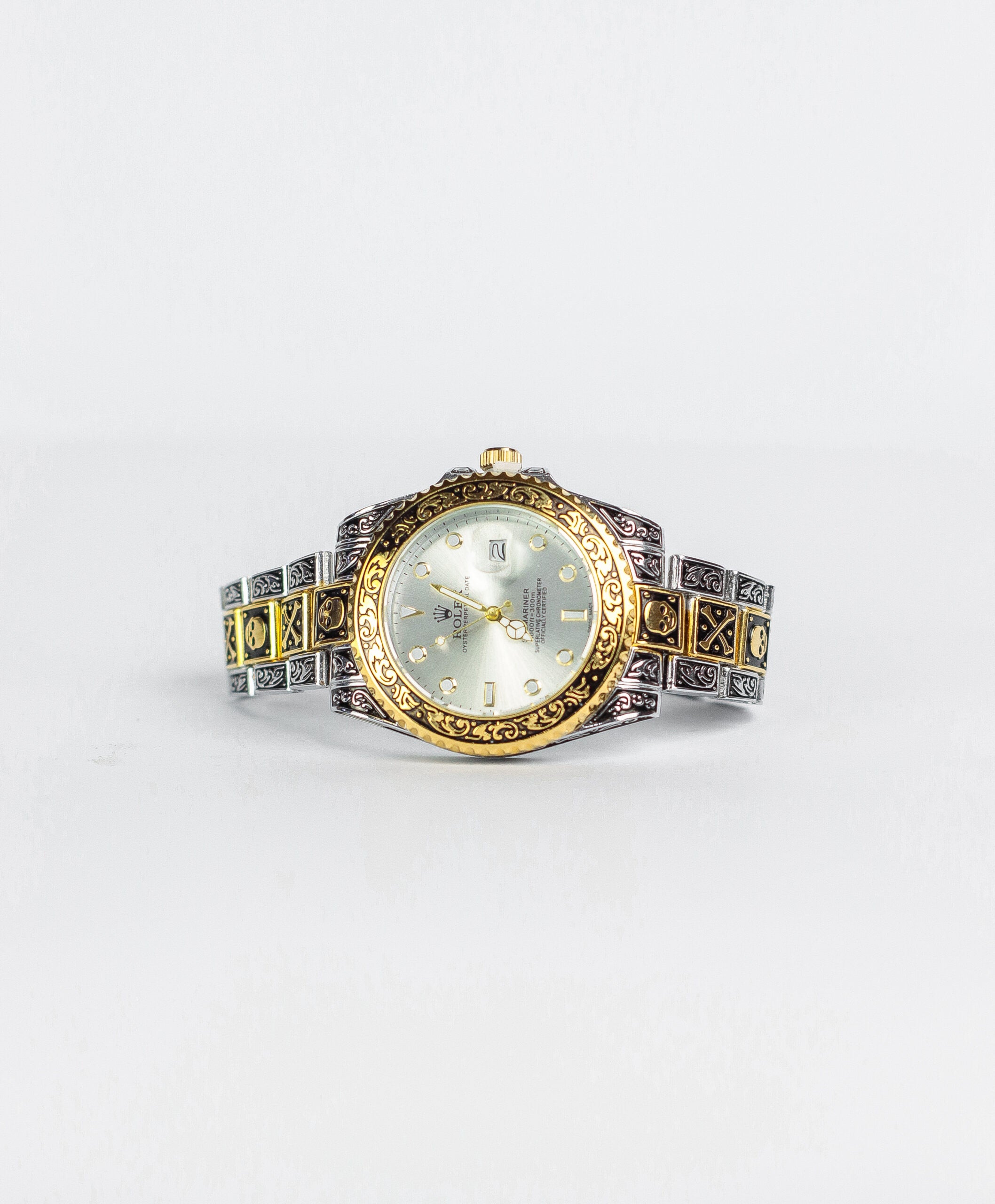 Vintage Ornate Two-Tone Luxury Watch for Men - Precision Quartz Movement
